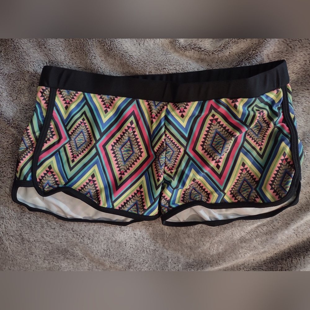 Fantastic AONIHUA 💦Geometric Backless Rashguard & Bottoms👣 - Picture 8 of 14